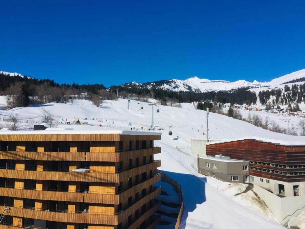 Stilvolle Ferienwohnung Direkt An Der Skipiste Flims Esterno foto